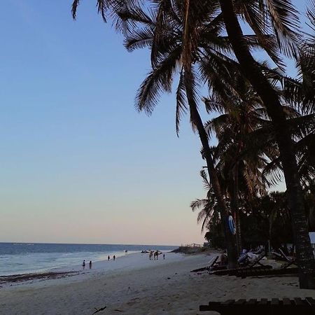 Tiwi Beach Resort & Spa Mombasa Exterior foto